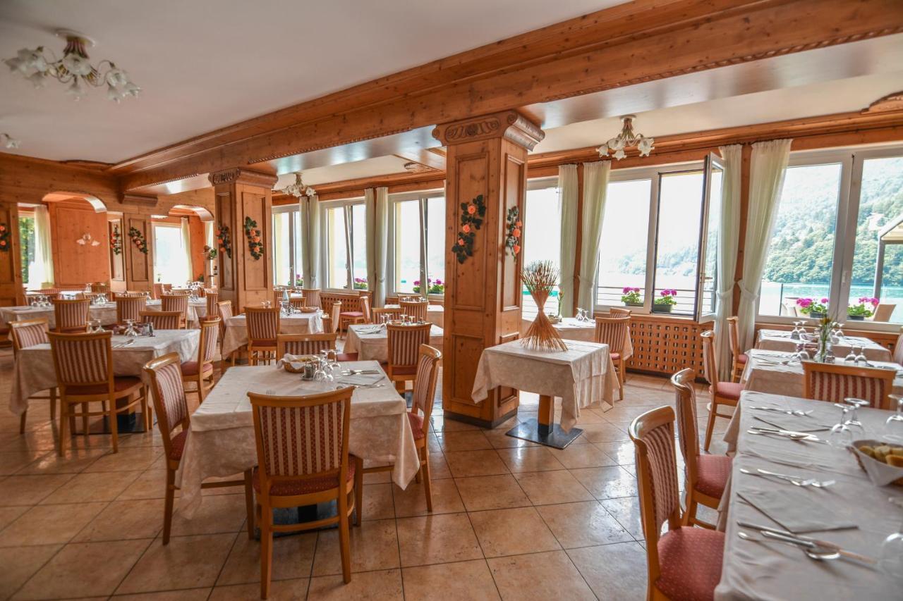 Albergo Mezzolago Εξωτερικό φωτογραφία